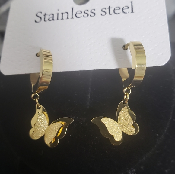 Buttlefly Jewelry - NEW!!🦋🦋Earings Stainless Steel 12mm
